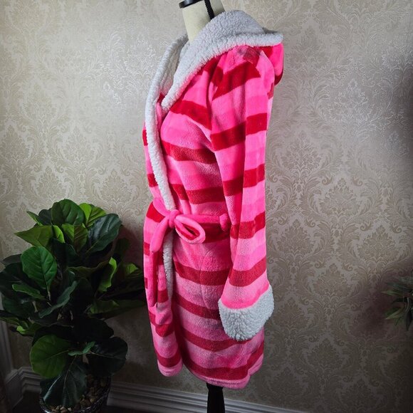 Em & Alfie One Size Red Pink Striped Plush Robe "Oh What Fun" Sequins on Back - Picture 6 of 13